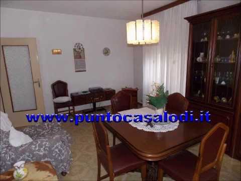 368 - VENDESI VILLA SINGOLA PER 2 FAMIGLIE A LIVRAGA ( LODI ) www.puntocasalodi.it