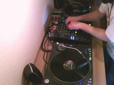 Bazzer - Two Hours Uplift Trance