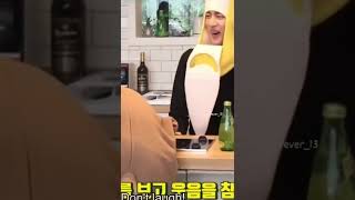 Download lagu banana seok jin😂🤣he couldn't stay serious 😂😂Jinana mp3
