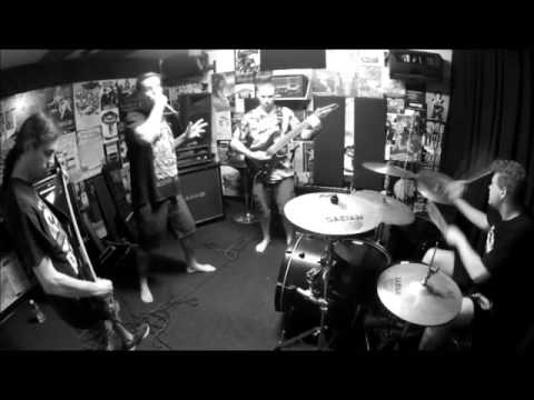 Internal Devour - Spitting Up Chunks... [rehearsal room footage]