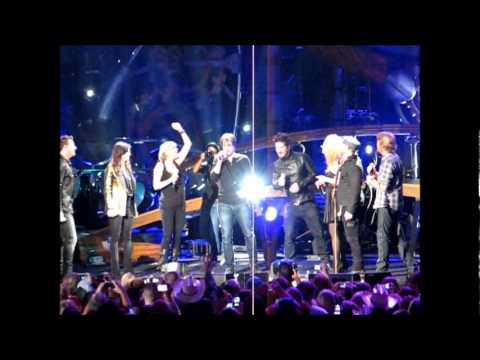 Somebody To love - San Antonio - Sugarland, Little Big Town, & Matt Nathanson sing Queen cover song