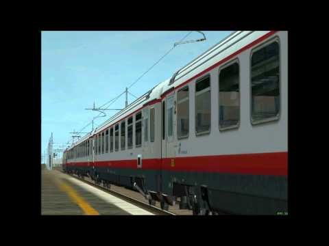 Frecciabianca train 9822 Taranto - Milano passes Giovinazzo at 120km/h (MSTS)