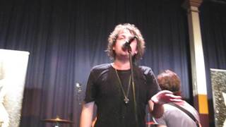 For Our Hero - Curtain Calls on Walkabouts (Live)