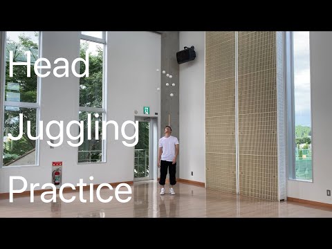 教員養成課程 Head Juggling Practice