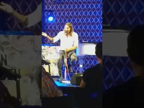 Timothy Cavicchini Acoustic canta IO VORREI... NON VORREI... MA SE VUOI  di Lucio Battisti