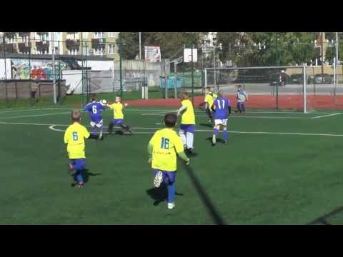 05.10.2013 Orlęta Radzyń - Huragan Międzyrzec Podl.  8:0  21300r