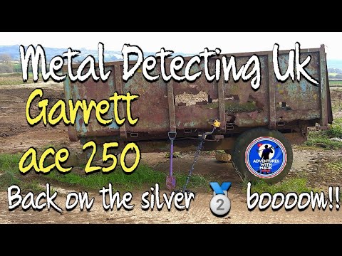 Metal Detecting Uk.. Back On The Silver 🥈