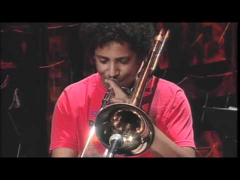 Rodrigo Torino | Savassi Samba Play (Rodrigo Torino) | Instrumental SESC Brasil