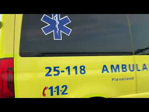 Showtje Ambulance 25-120