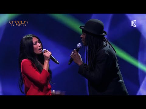 Anggun & Faada Freddy - Né Quelque Part (Live on Du côté de chez Dave / France 3) 10/1/16
