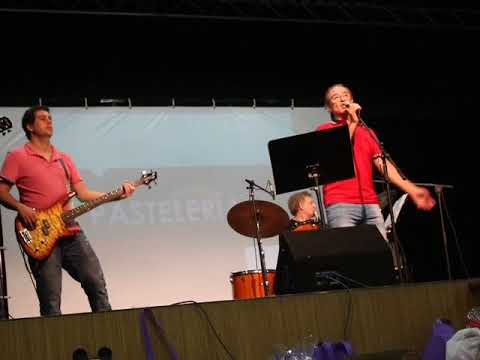 1.- "The Fikis" en la cena del Alzheimer.