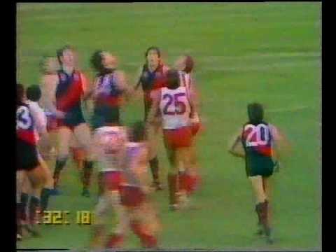 VFL R6 1982 - The Swans v Essendon