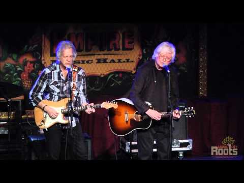 Chip Taylor “Block Out the Sirens” Live From The Belfast Nashville Songwriters Festival