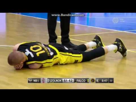 Adam Toth strikes a huge ELBOW BLOW and gets EJECTED (Szolnoki Olaj-Falco Vulcano 04/06.2019)