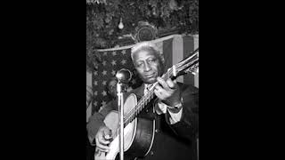 LeadBelly-Go Down, Old Hannah