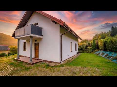 Dom nad Jeziorem Klimkówka w Beskidzie Niskim – wyjątkowa nieruchomość na sprzedaż! 🌲🏡