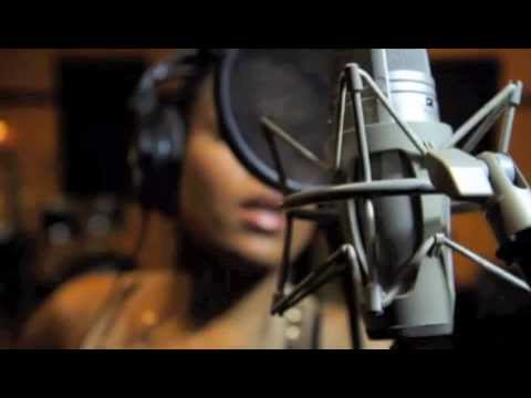 Deep House Mix DJ Aizi Robinson