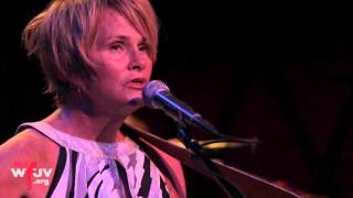 Shawn Colvin - "Tougher Than The Rest" (Live at Rockwood)