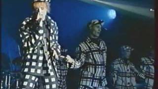 8. Sans Contrefaçon - Mylène Farmer (En Concert 89)