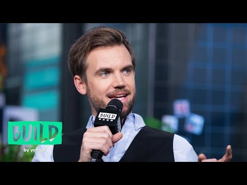 Hilarie Burton & Tyler Hilton Are Glad Social Media Wasn't Around For "One Tree Hill"