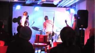 Restraint - Attention Whore (OLD Live)