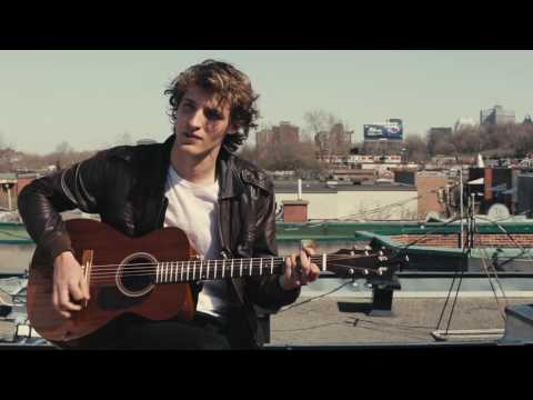 Aliocha Schneider - "Sarah" [Acoustic Version]