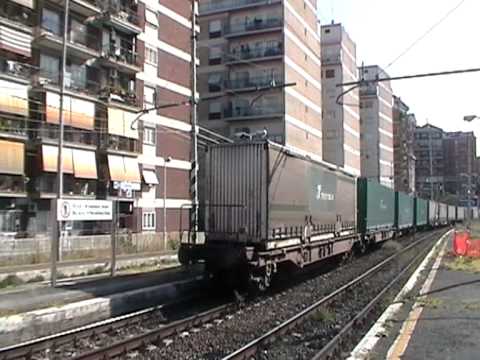 E655.408 in partenza col TC 57106 Pomezia - Rivalta Scrivia