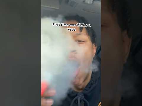 First time ever hitting a vape#subscribe #vape #nicotine #funny #viral WATCH THE. FULL VID‼️⬆️#fyp
