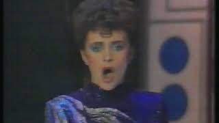 Sheena Easton   For Your Eyes Only Live At The 1982 Oscars