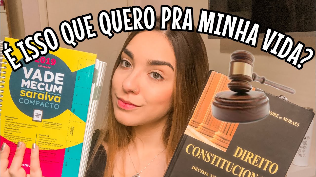 COMO É A FACULDADE DE DIREITO? | Bruna Barros