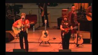 John Denver&#39;s Yellowstone: Coming Home, sung by Jim Curry