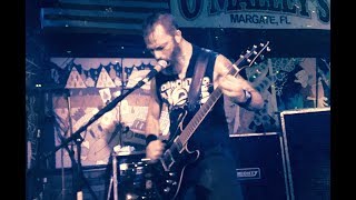 36 Crazyfists - Slit Wrist Theory (live at O&#39;Malley&#39;s, Sep 27 2017)