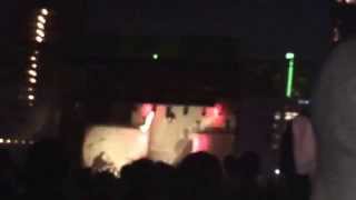 &quot;Rainy Taxi&quot;, Spoon