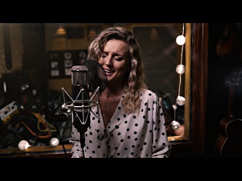 Paulina Stekla - Niebem stało się