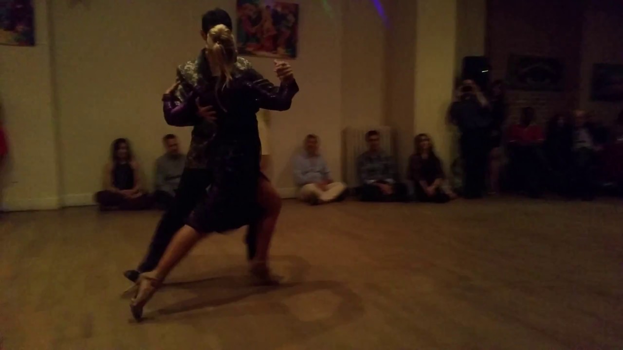 Argentine tango:  Analía Centurión  & Sergio Martin Almiron - Te aconsejo que me olvides