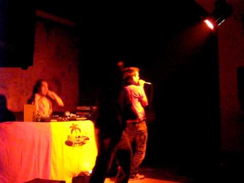 MOREVIBES VIDEO - Dancehall Ship#5 - Junior Sprea & Dreama (Live Showcase) @  Kambusa (Mi)