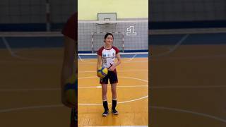 She Held 10 Soccer Balls at Once!(@vc_bolat_krg)