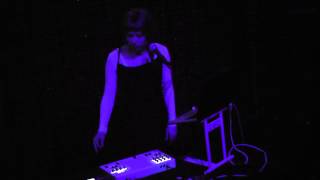 Holly Herndon - Chorus (Philadelphia,Pa) 6.2.15