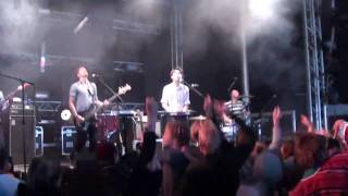 Ginger Ninja - Bone Will Break Metal (Live At Køge Beach Party 2010)