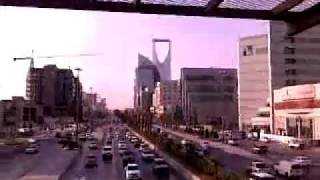 preview picture of video 'King Fahad Road, way between Kingdom Tower & Faisaliah Tower, riyadh, kingdom of saudi arabia -11'