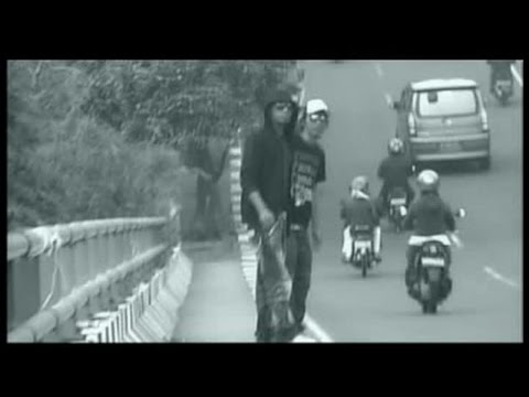 Ejhon Freejhon Ft. Cevin - Sorry (Official Music Video)