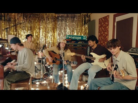 Penelope Road video