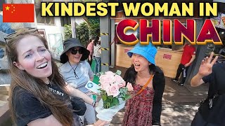 THIS is HOW They Treat FOREIGNERS IN CHINA 🇨🇳 Chinese People are SO KIND
