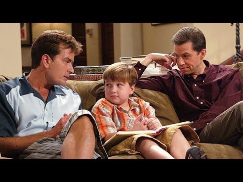 Two and a half men: Charlies Power Walk in der Garage