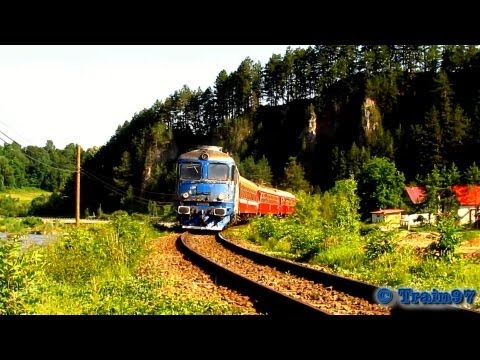 Mega 060-DA Horns With Great Engineer Hauling Regio Train in Apuseni