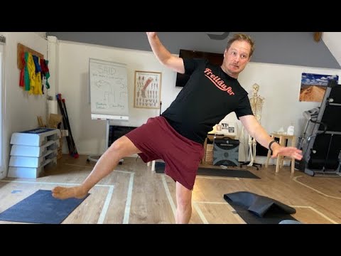 BALANCE. Die  beste ÜBUNG gegen SENK- und KNICKFÜSSE. ZUM MITMACHEN