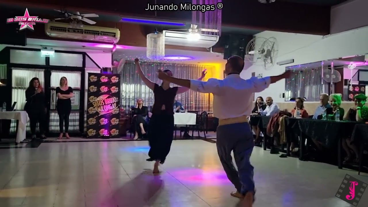 MALENA MARTOS & RAMON SALINA || "El duende escondido"