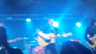 Cast &#39;I&#39;m So Lonely&#39;