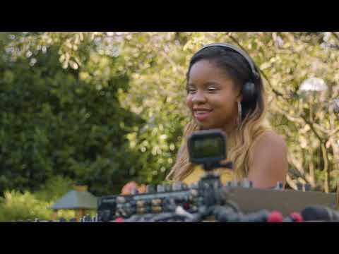 SOULFUL POOL PARTY HOUSE DJ MIX LIVE @ WARNER MUSIC | MELLE BROWN