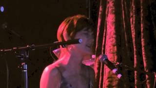 Lari White, Right Here Right Now